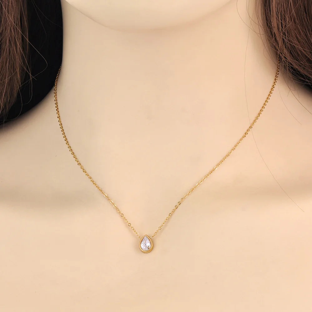 Lokaer Delicate Teardrop Cubic Zirconia Crystal Pendant Necklace Gold PVD Plated Stainless Steel Women's Party Jewelry N25022