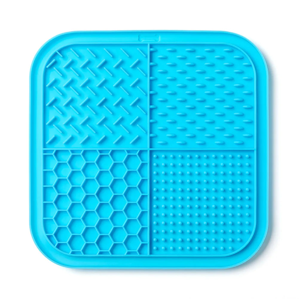 New Pet Silicone Licking Mat Slow Food Maker with Powerful Suction Cup Anti-slip Dog and Cat Feeding Mat Pet Food Mat