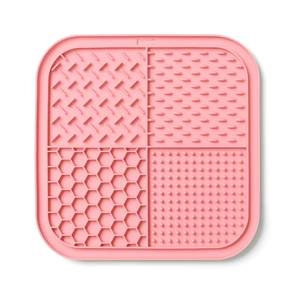 New Pet Silicone Licking Mat Slow Food Maker with Powerful Suction Cup Anti-slip Dog and Cat Feeding Mat Pet Food Mat
